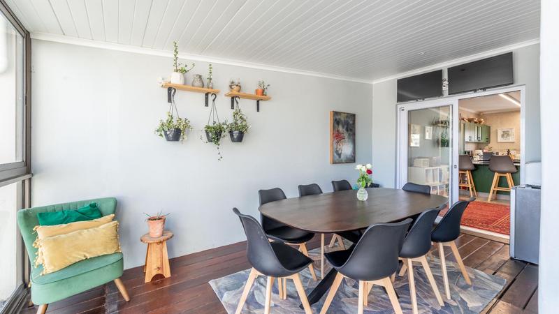 3 Bedroom Property for Sale in Bloubergrant Western Cape